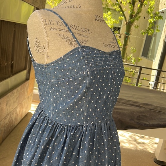 Gorgeous STRETCHY DENIM POLK A DOT DRESS! - Picture 3 of 16